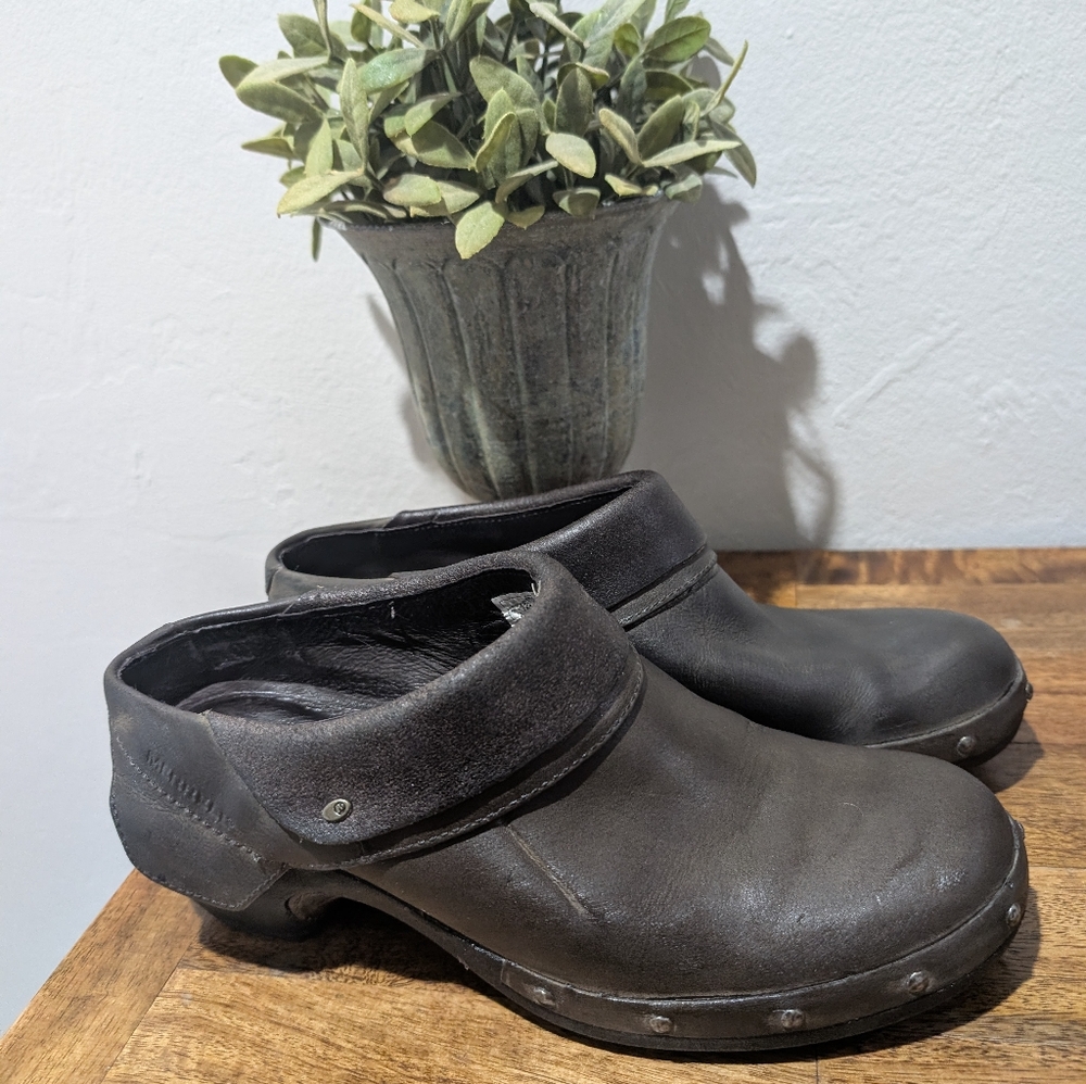 Merrell Luxe Wrap Brown Leather Slip On Studded Wedge Clogs Shoes Women’s